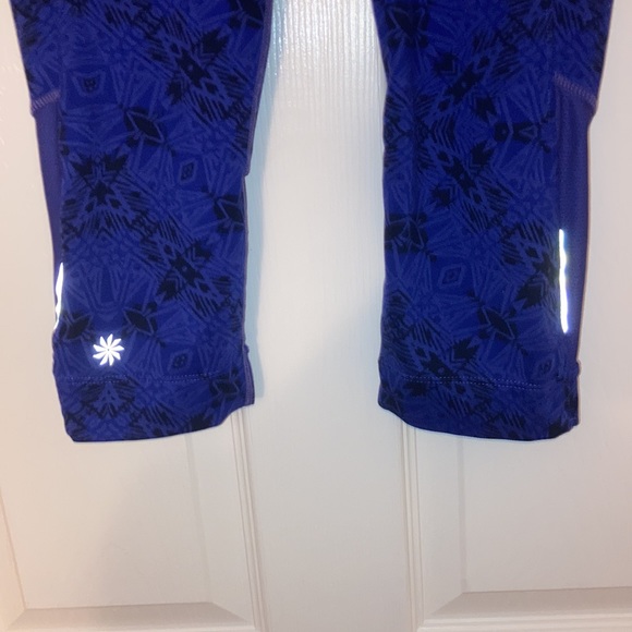 athleta crops - Picture 6 of 12